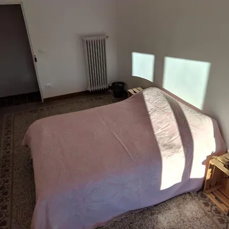 Oda ve Kahvaltı Cascina Il Dovese 3*