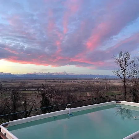 Cascina Il Dovese Oda ve Kahvaltı 3*