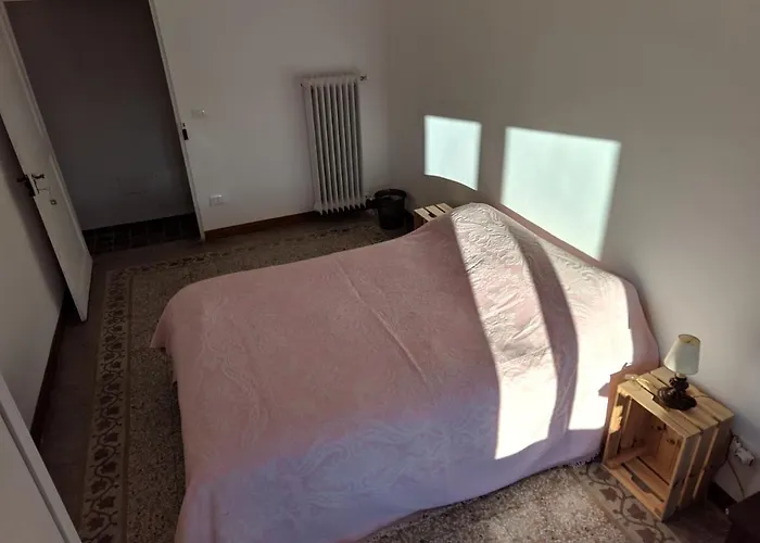 Bed and breakfast Cascina Il Dovese 3*