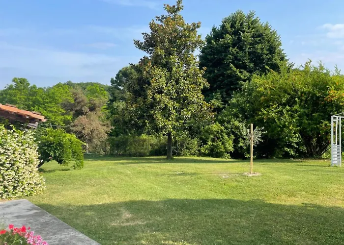 Cascina Il Dovese Bed and breakfast 3*