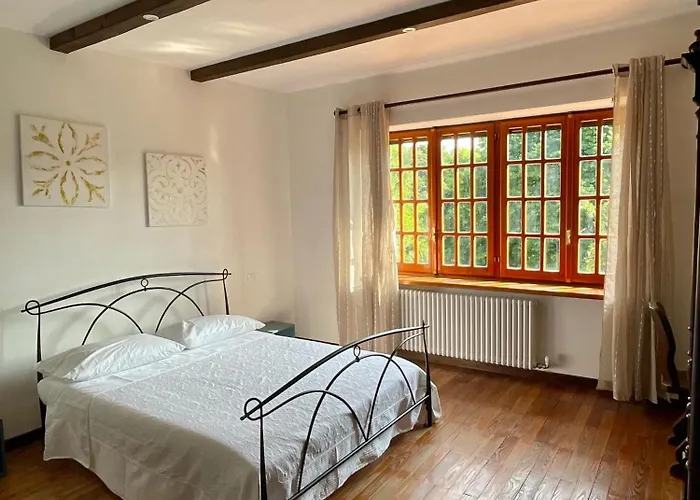 Cascina Il Dovese Bed and breakfast 3*