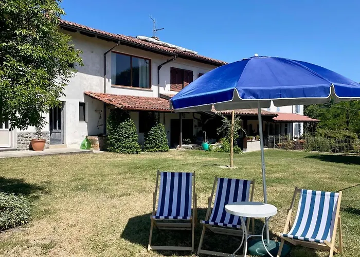 Cascina Il Dovese Bed and breakfast Gabiano