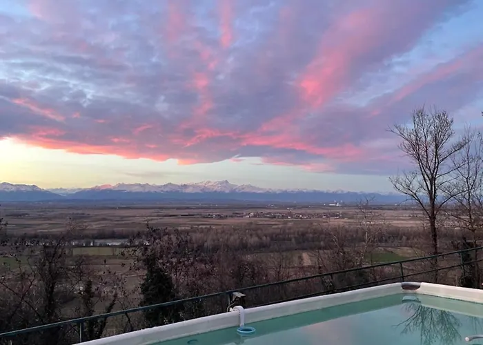 Cascina Il Dovese Bed and breakfast 3*