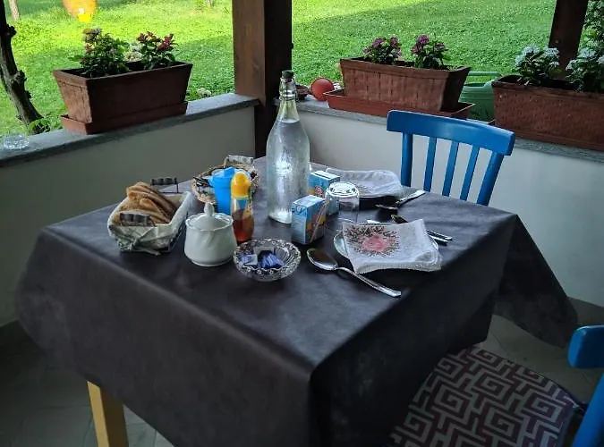 Cascina Il Dovese Bed and breakfast Gabiano